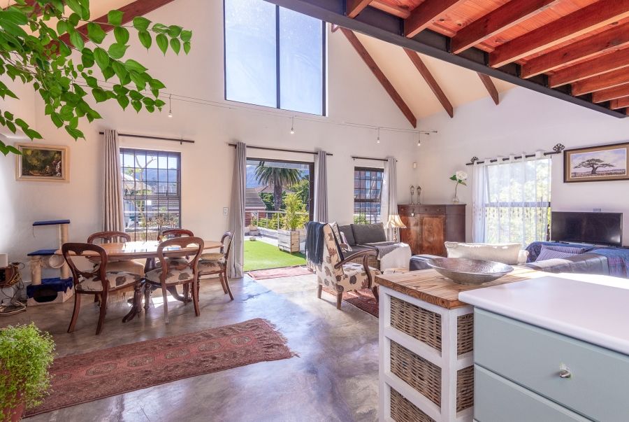 To Let 3 Bedroom Property for Rent in Kenilworth Western Cape